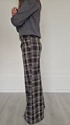 Pantalone Poster