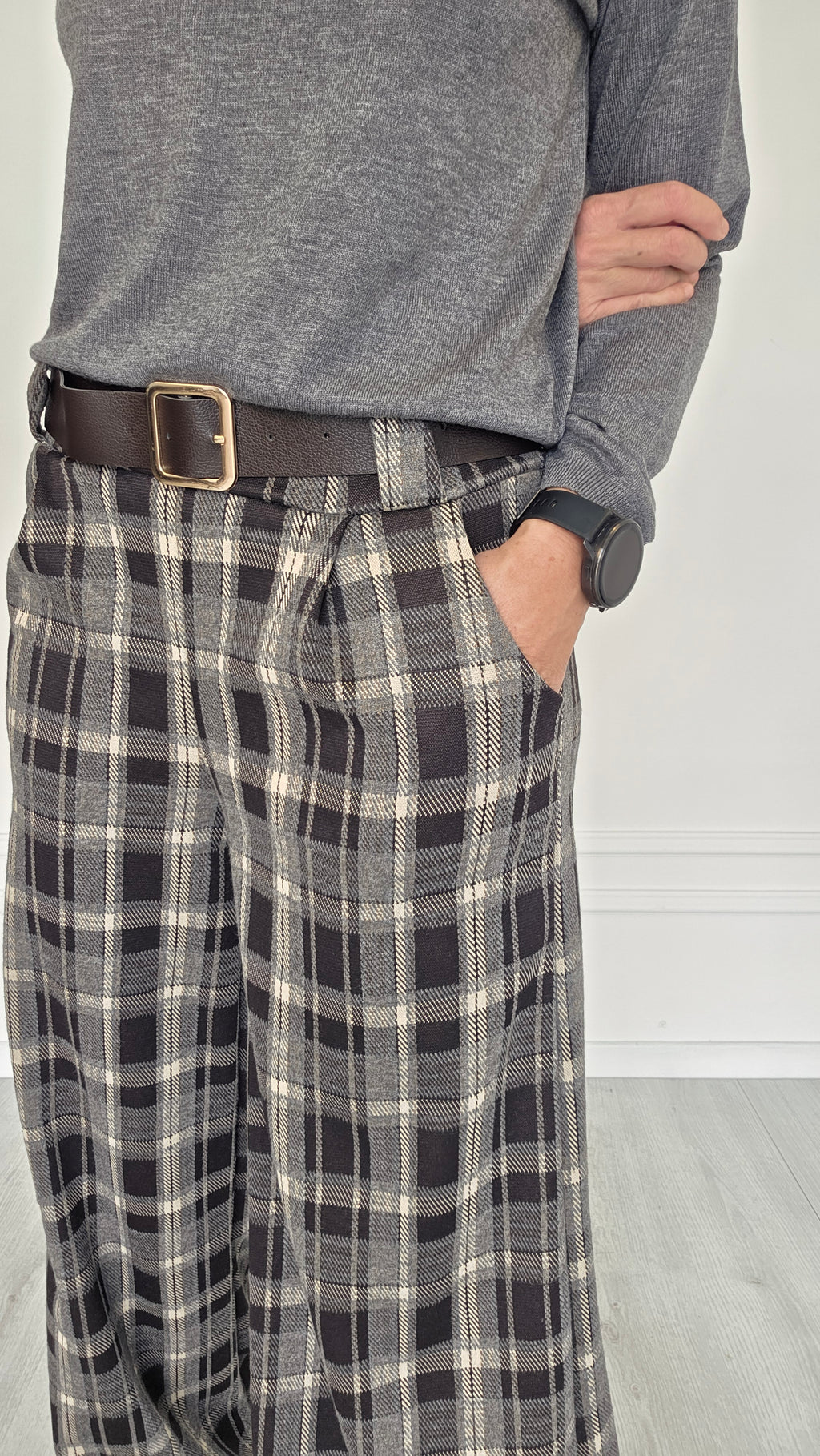 Pantalone Poster