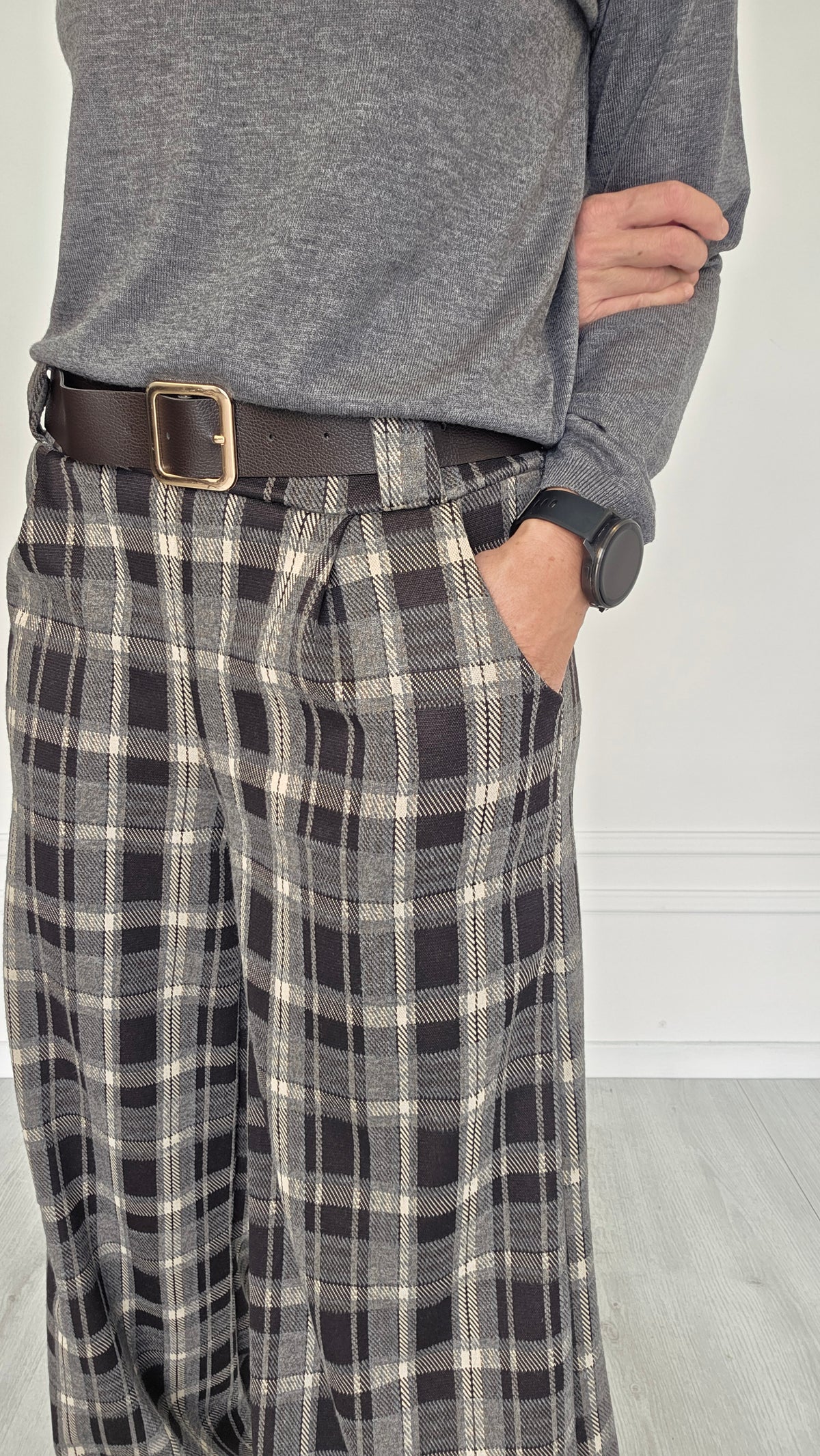Pantalone Poster